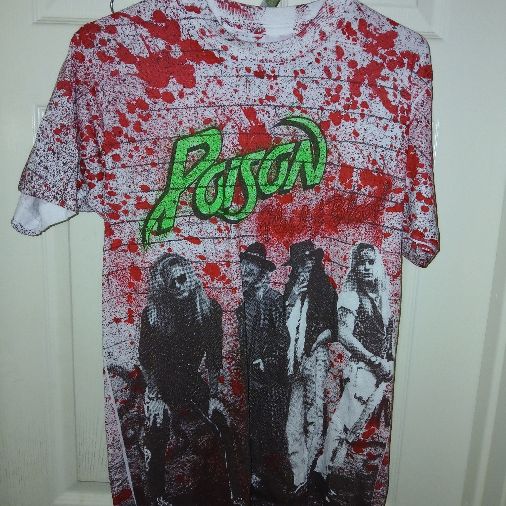 Poison Flesh And Blood Vintage T-Shirt Vintage Large